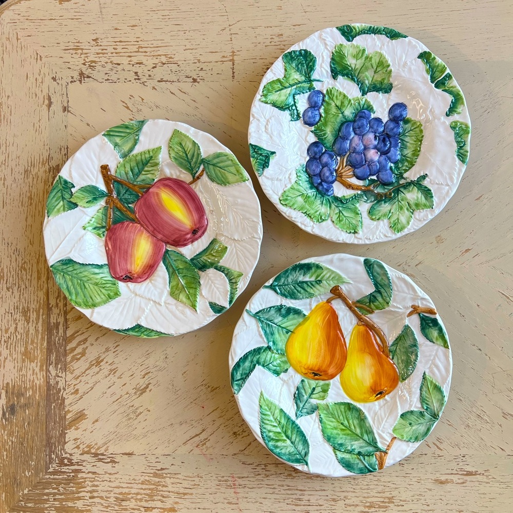 Vintage Fruit Salad Plates, Decorative Plates, Hanging Plates